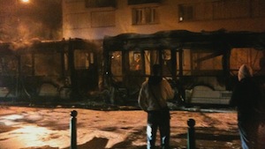 Buses: the high-tension lines