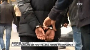 MANHUNT: SOME VERY SPECIAL AGENTS