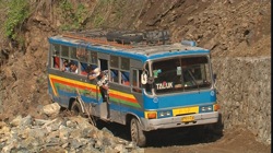 Philippines: when the mountain rumbles